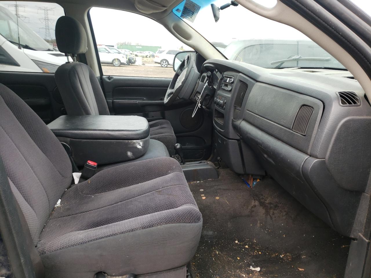 Photo 5 from auction – 2004 DODGE RAM 1500 S with VIN 1D7HU18D84S531385
