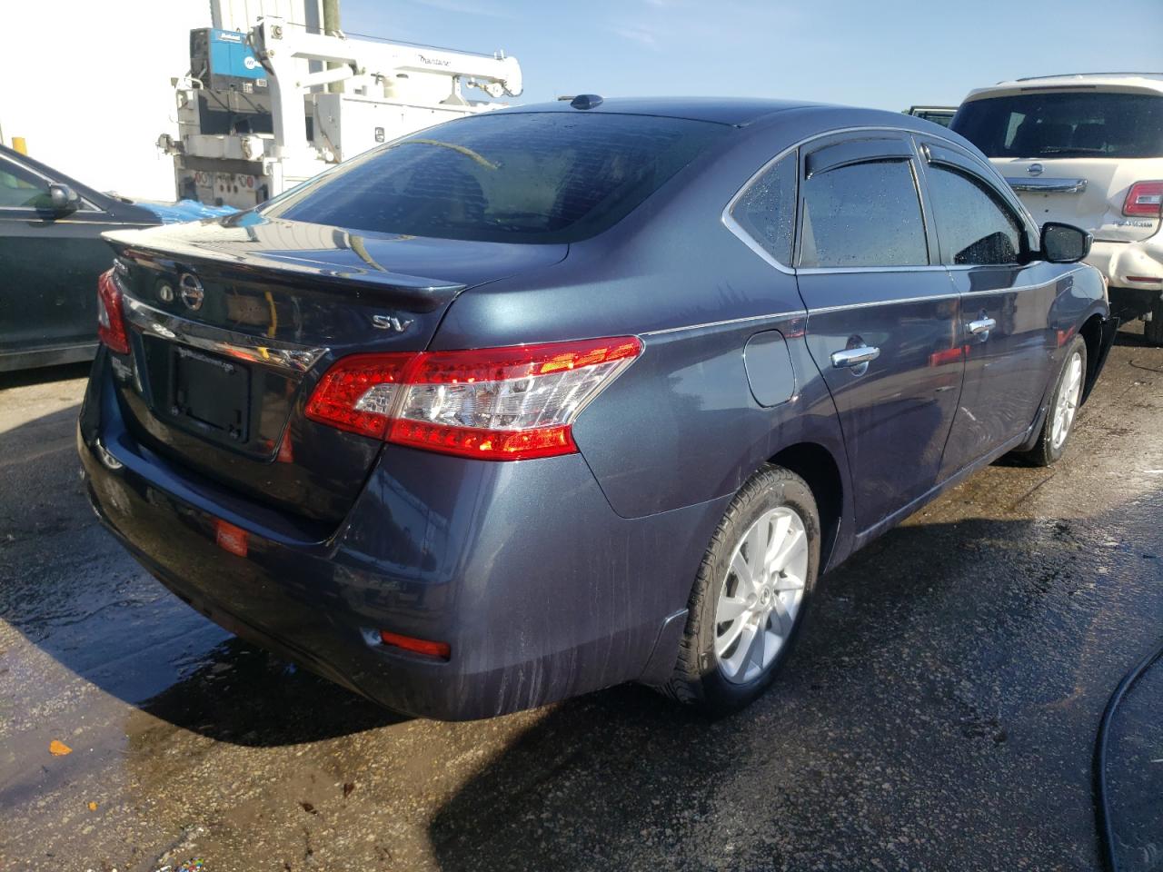 Photo 4 from auction – 2015 NISSAN SENTRA S with VIN 3N1AB7AP2FY268617