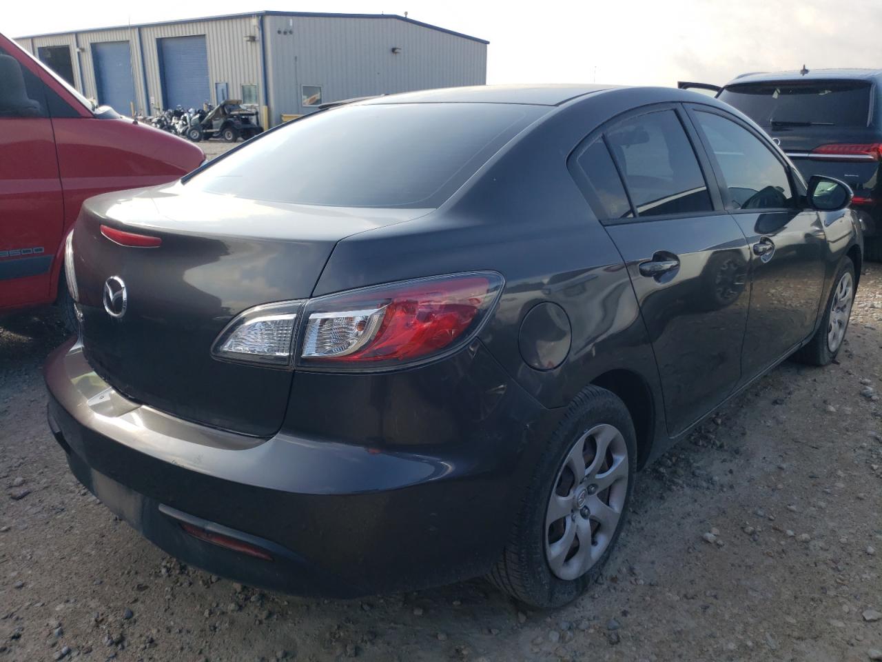Photo 4 from auction – 2010 MAZDA 3 I with VIN JM1BL1SG5A1104852