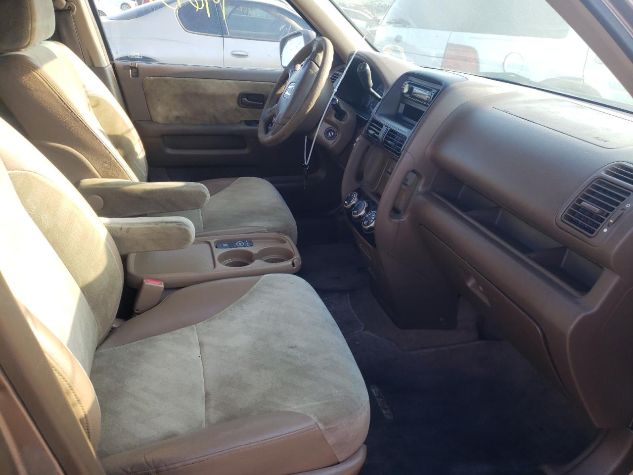 Photo 5 from auction – 2003 HONDA CR-V EX with VIN JHLRD78803C000617