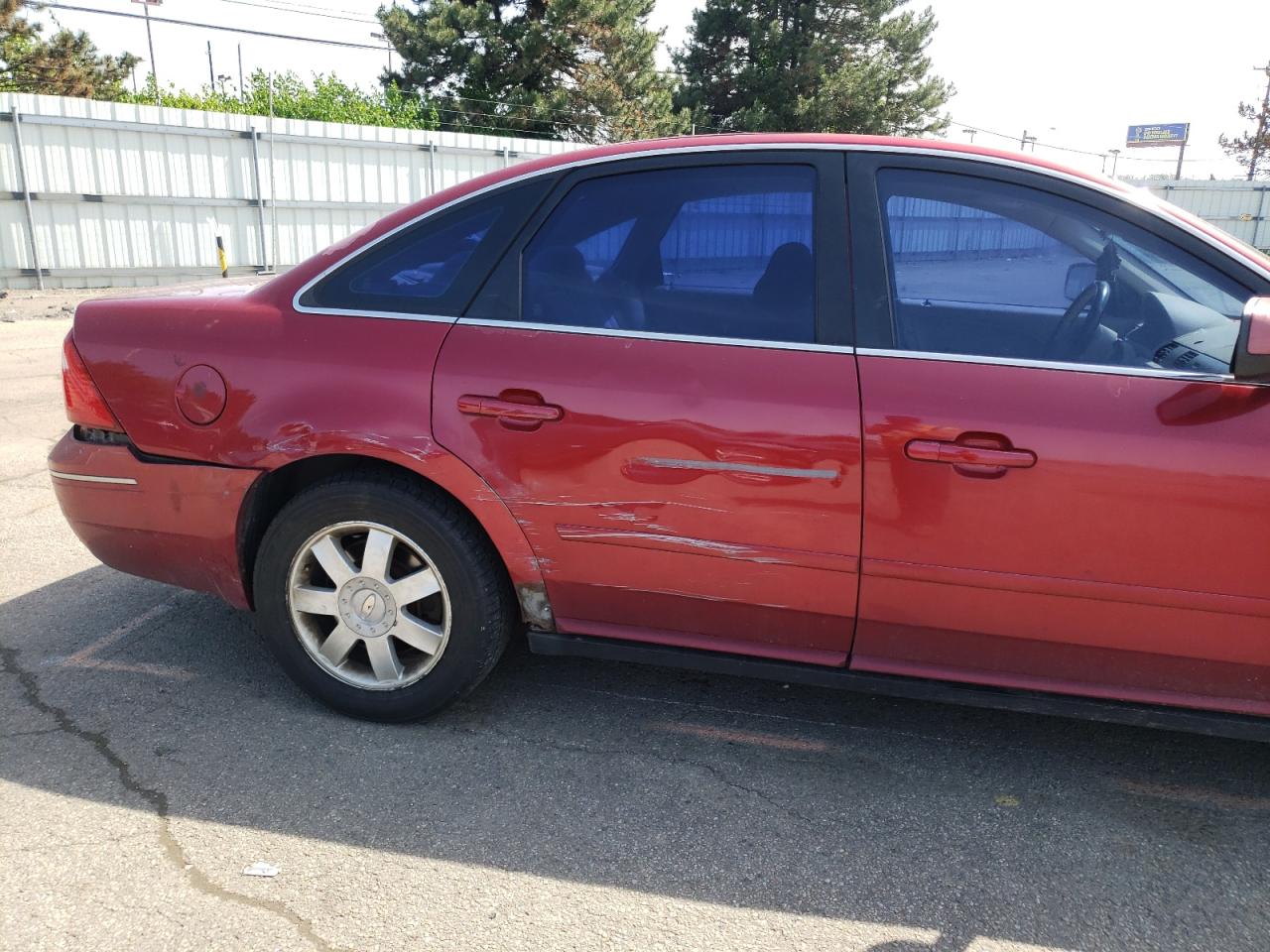 Photo 9 from auction – 2006 FORD FIVE HUNDR with VIN 1FAFP26166G166112