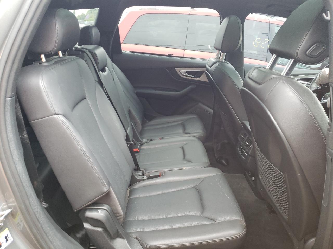 Photo 6 from auction – 2018 AUDI Q7 PREMIUM with VIN WA1LHAF74JD013127