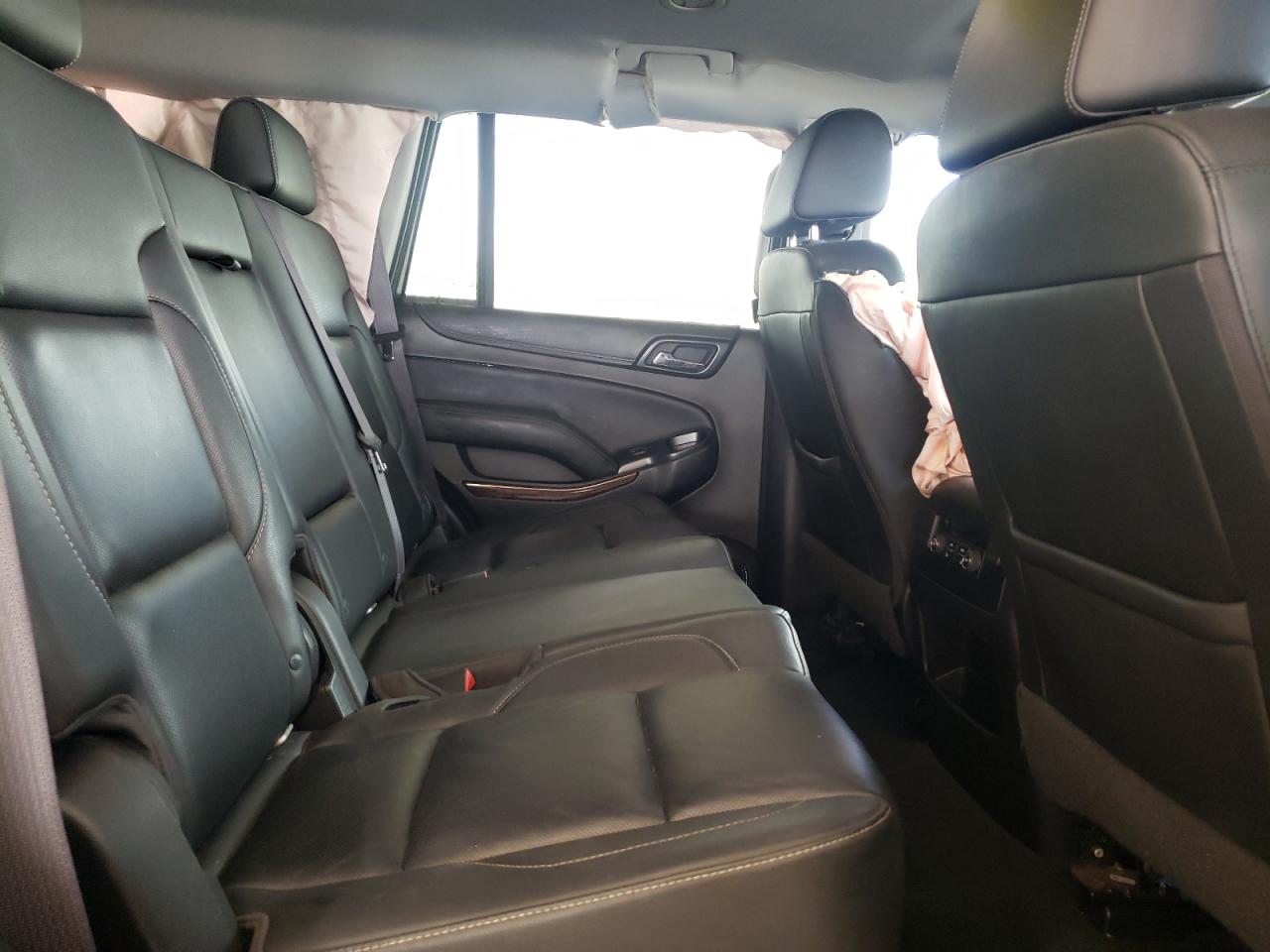 Photo 6 from auction – 2017 GMC YUKON SLT with VIN 1GKS1BKC3HR109959