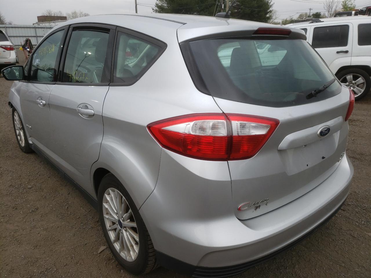 Photo 3 from auction – 2016 FORD C-MAX SE with VIN 1FADP5AU1GL102966