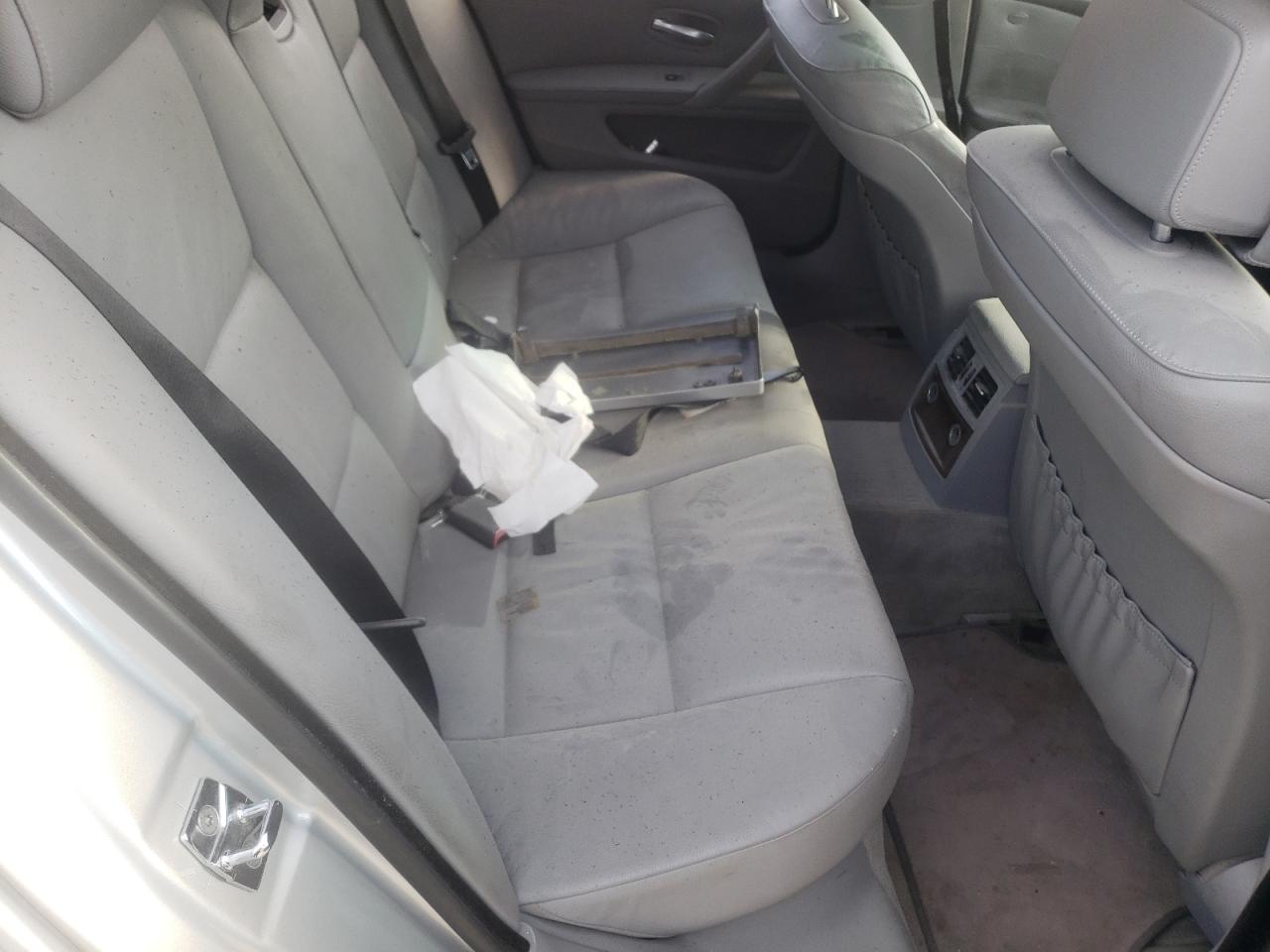 Photo 6 from auction – 2008 BMW 528 I with VIN WBANU53588C111496