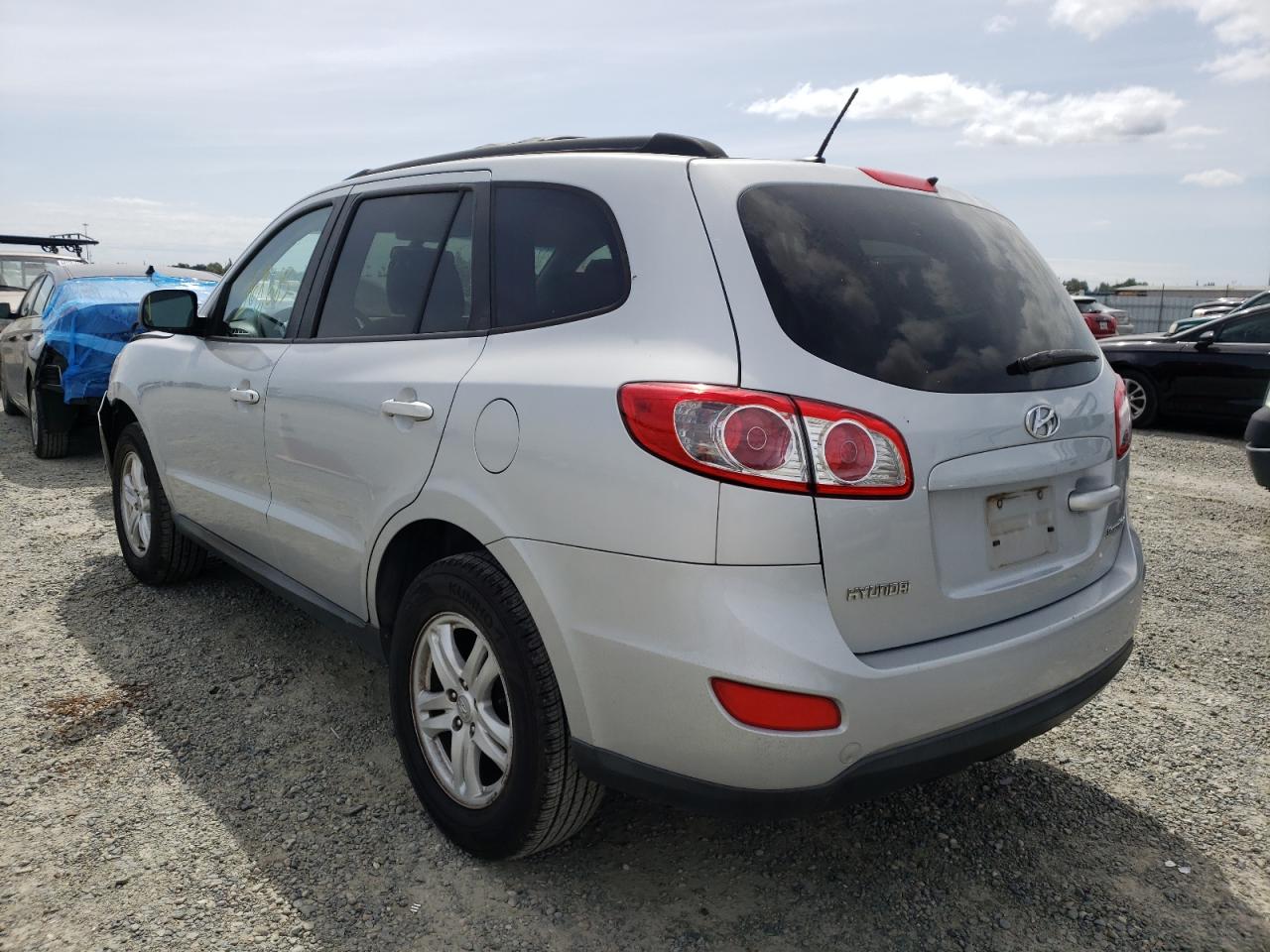Photo 3 from auction – 2010 HYUNDAI SANTA FE G with VIN 5NMSG3AB5AH400983