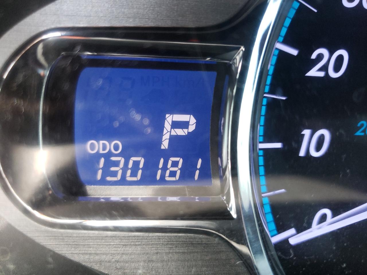 Photo 8 from auction – 2011 TOYOTA SIENNA XLE with VIN 5TDYK3DC3BS102718