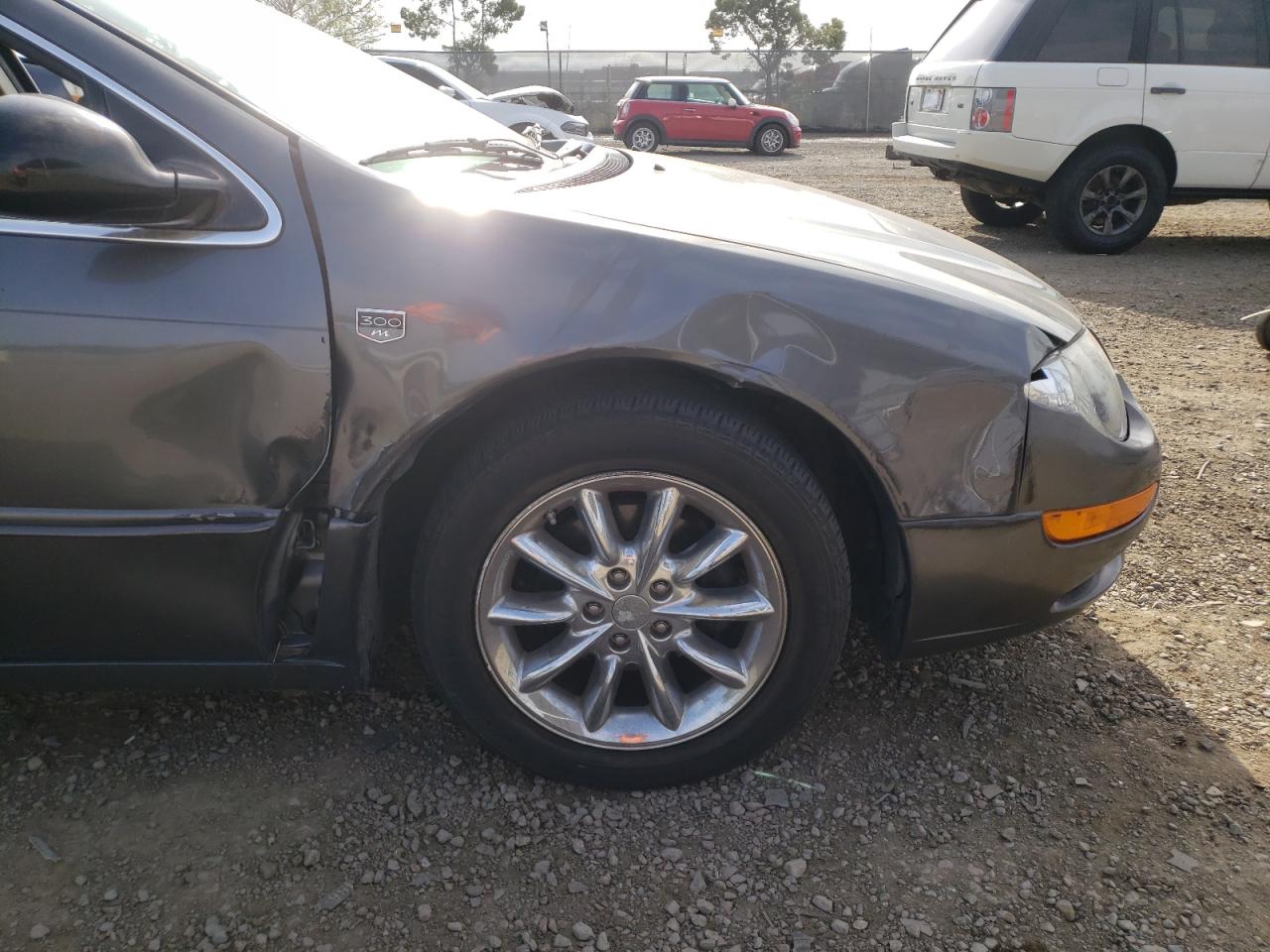 Photo 9 from auction – 2003 CHRYSLER 300M with VIN 2C3AE66G23H555338