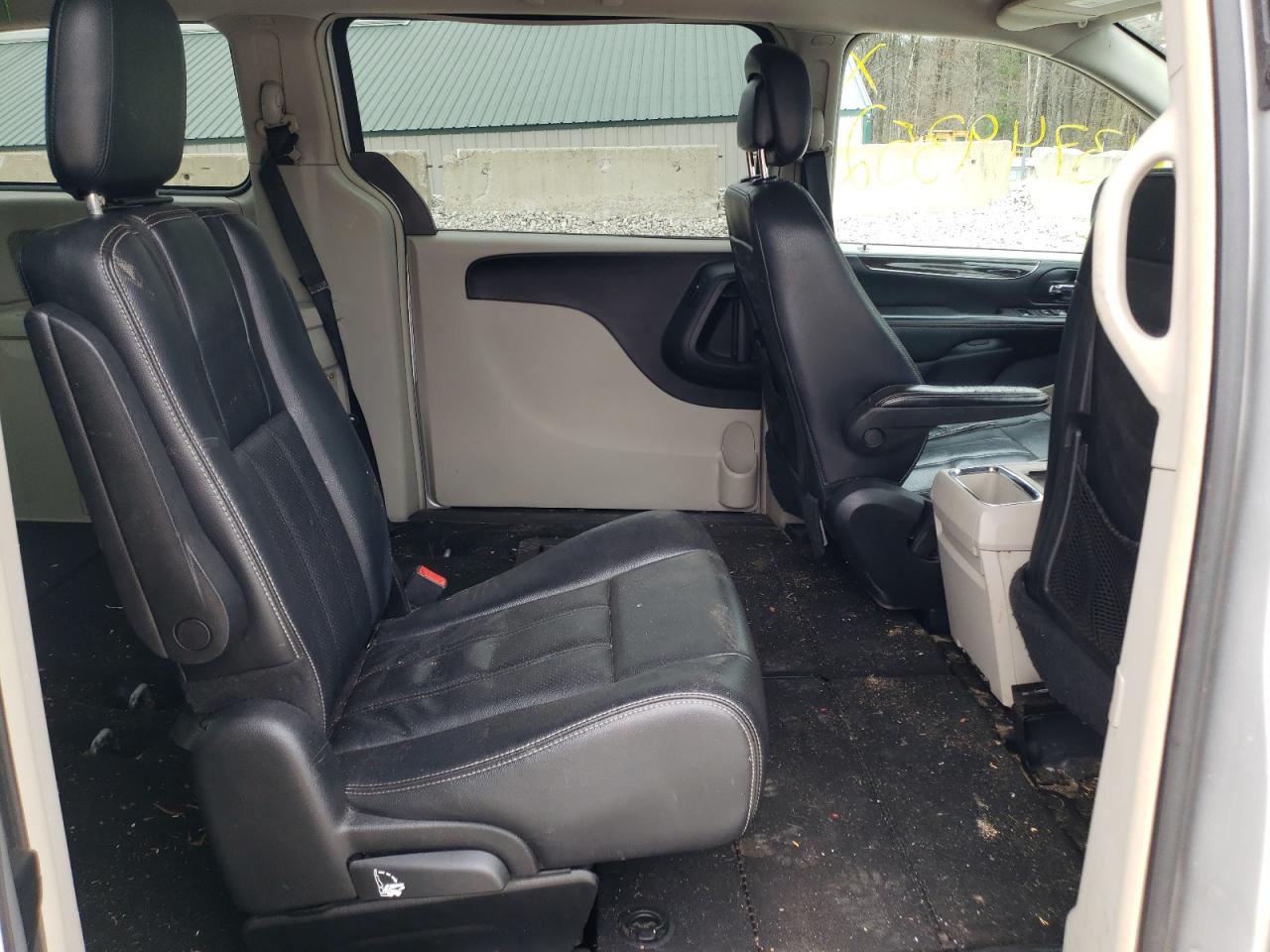 Photo 6 from auction – 2012 CHRYSLER TOWN & COU with VIN 2C4RC1BG0CR306026