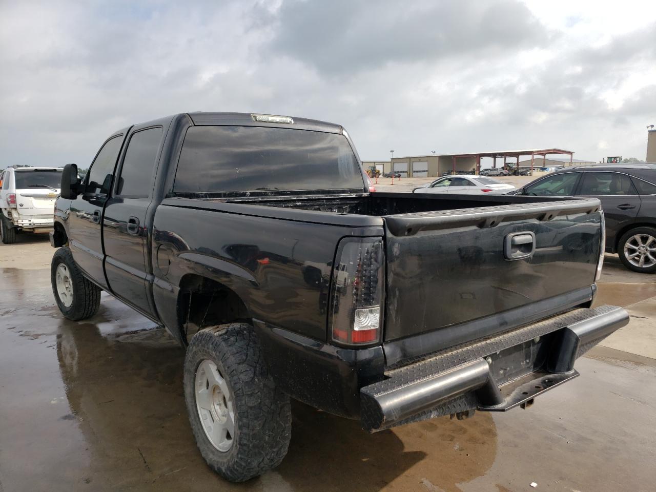 Photo 3 from auction – 2006 CHEVROLET SILVERADO with VIN 2GCEK13T661159968