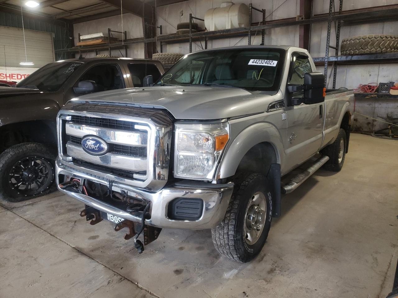 Photo 2 from auction – 2011 FORD F350 SUPER with VIN 1FTRF3BT9BEA18548