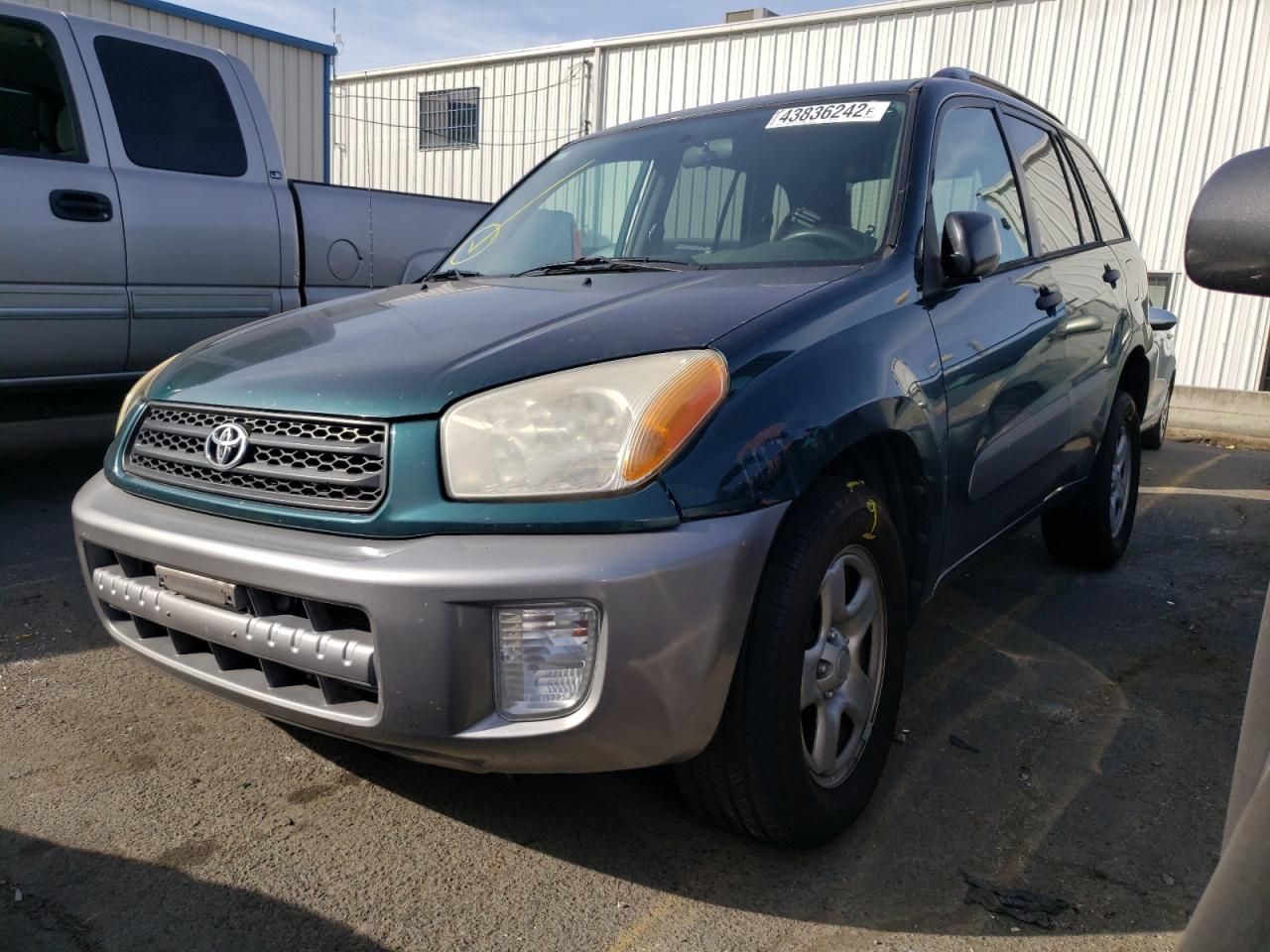 Photo 2 from auction – 2003 TOYOTA RAV4 with VIN JTEGH20V430083219