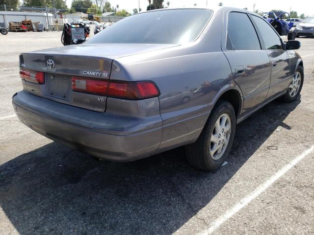 Photo 4 from auction – 1999 TOYOTA CAMRY LE with VIN JT2BF22K4X0174335