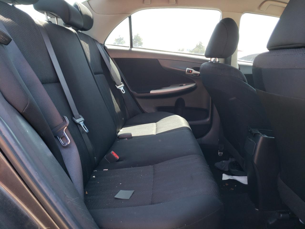 Photo 6 from auction – 2011 TOYOTA COROLLA BA with VIN 2T1BU4EE4BC538881