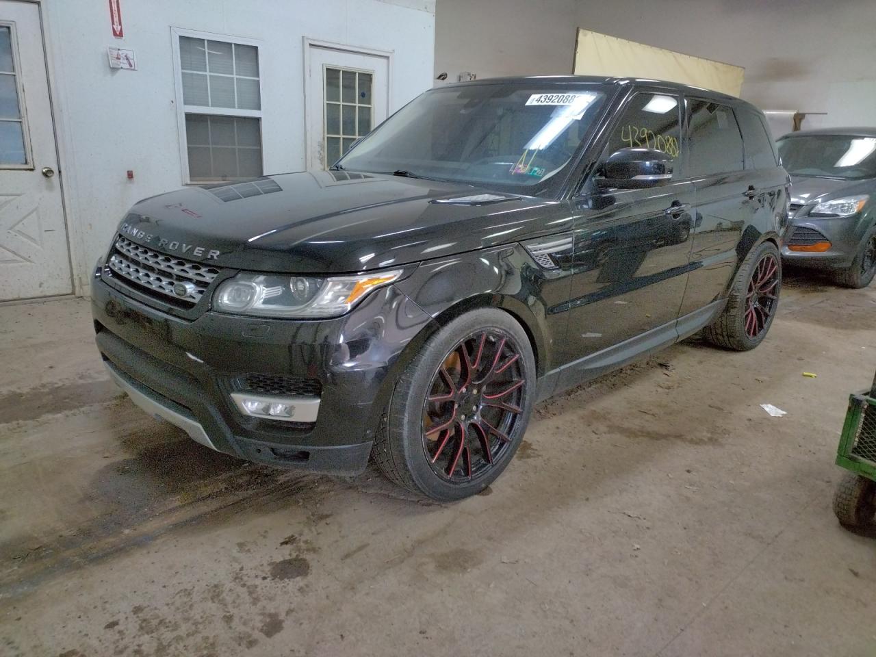 Photo 2 from auction – 2016 LAND ROVER RANGE ROVE with VIN SALWR2PF6GA593253