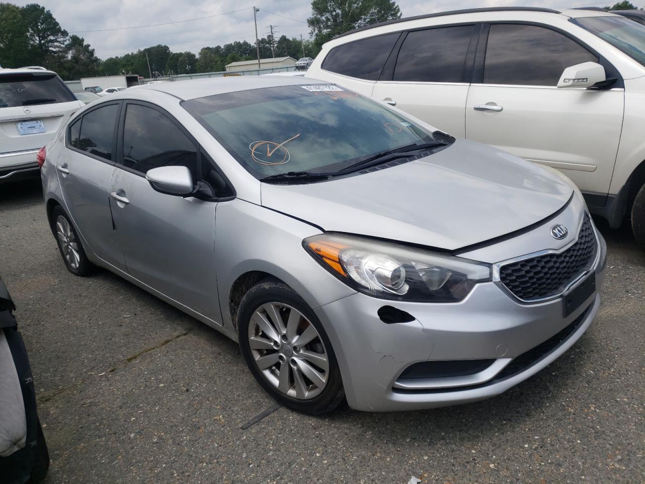Photo 1 from auction – 2015 KIA FORTE LX with VIN KNAFX4A65F5257714