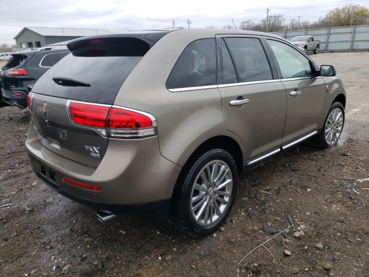 Photo 4 from auction – 2012 LINCOLN MKX with VIN 2LMDJ8JKXCBL08096