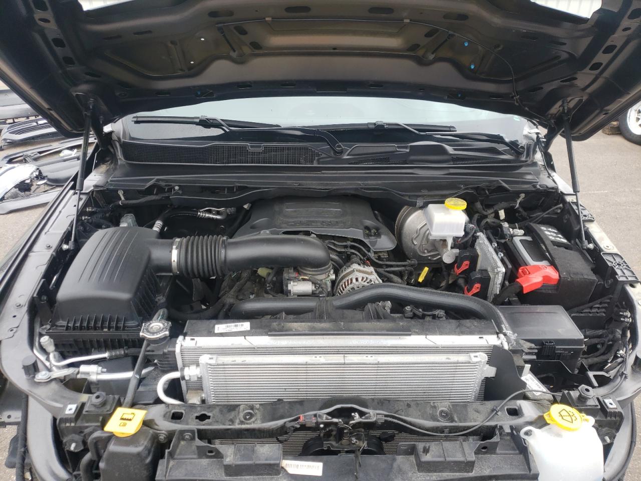 Photo 7 from auction – 2020 RAM 1500 LARAM with VIN 1C6SRFJT4LN355682