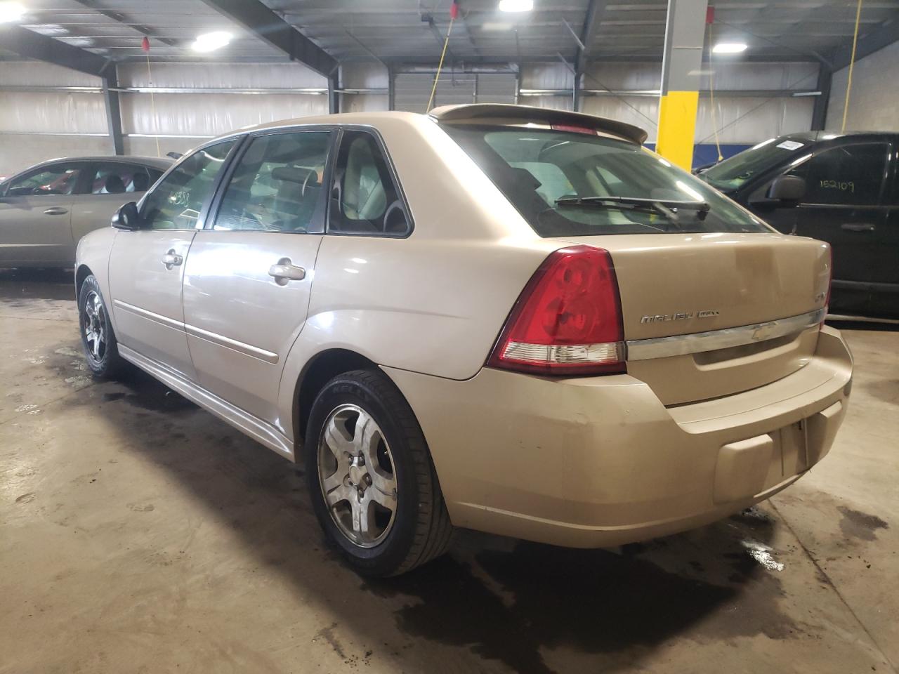 Photo 3 from auction – 2005 CHEVROLET MALIBU MAX with VIN 1G1ZU64805F151822