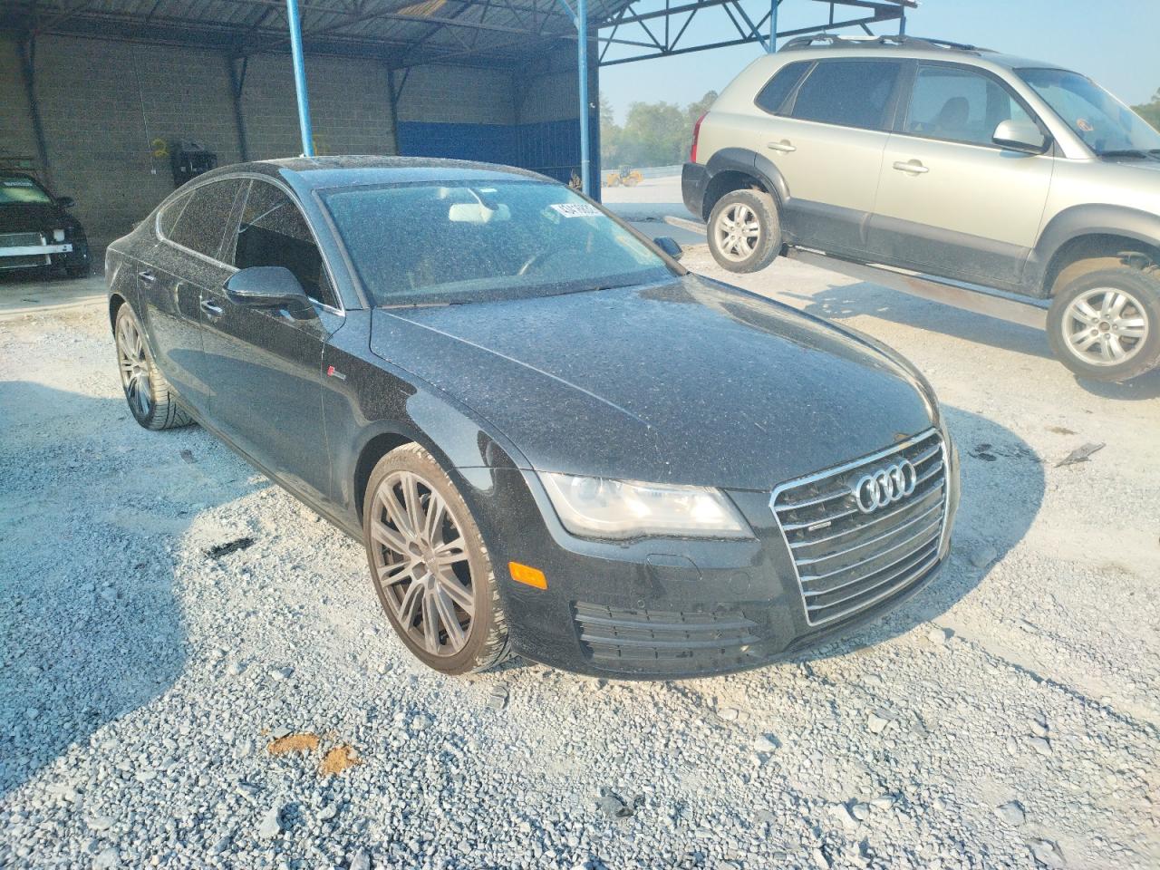 AUDI A7 PREMIUM 2013 with VIN WAUYGAFC0DN095333 - Photo from auction