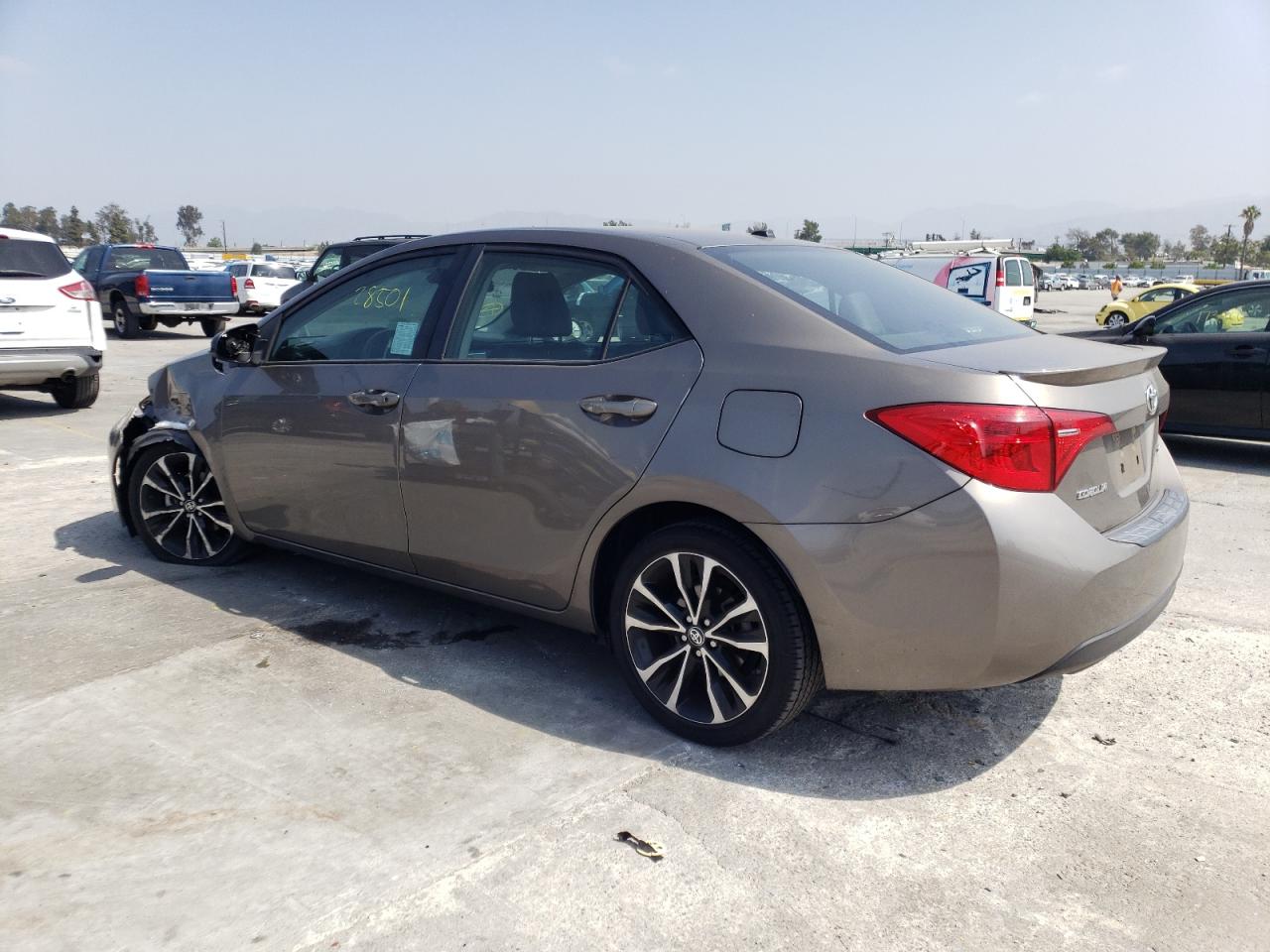 Photo 3 from auction – 2019 TOYOTA COROLLA L with VIN 2T1BURHE1KC132209
