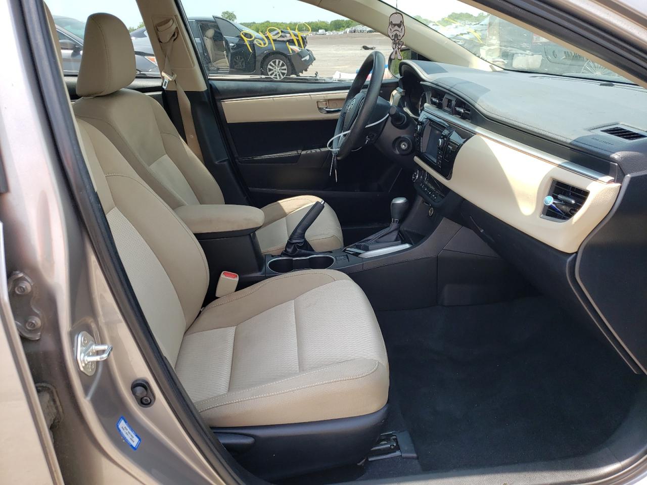 Photo 5 from auction – 2014 TOYOTA COROLLA L with VIN 5YFBURHE4EP112427