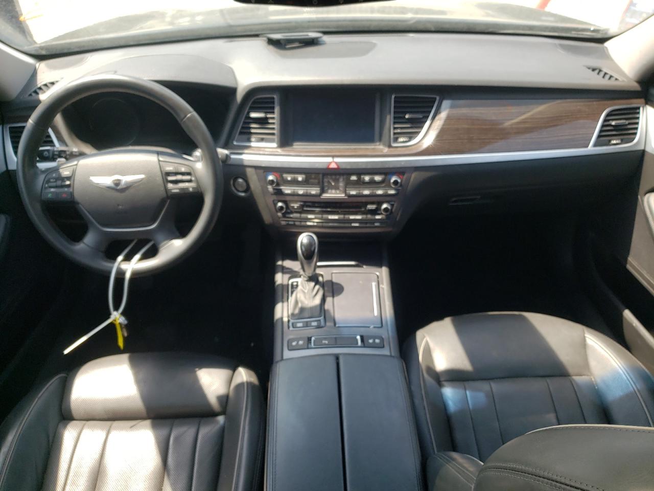 Photo 9 from auction – 2016 HYUNDAI GENESIS 3. with VIN KMHGN4JE8GU129877