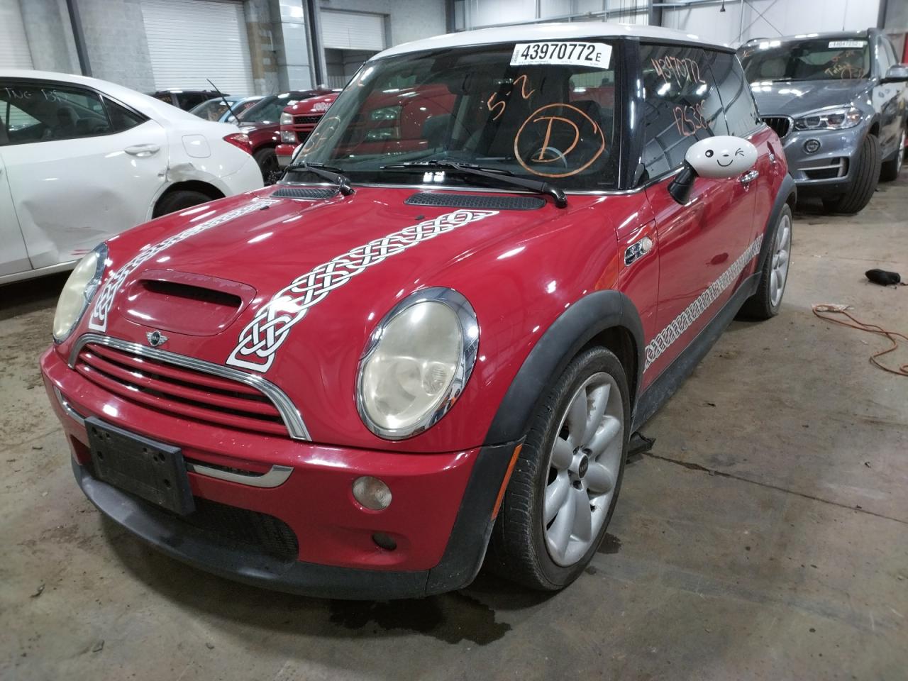 Foto 2 de la subasta – 2004 MINI COOPER S con VIN WMWRE33484TD88298