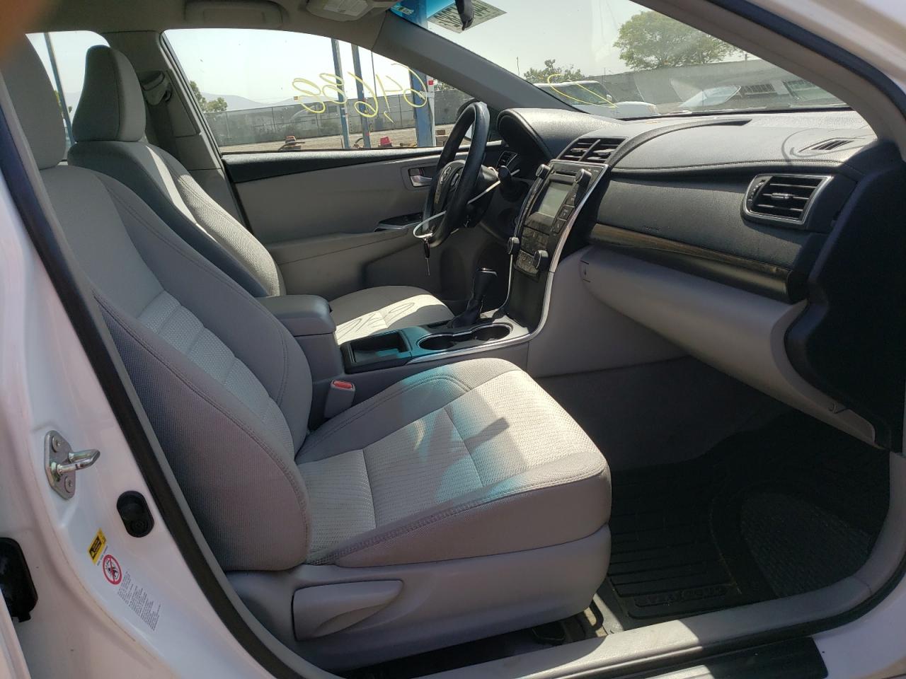 Photo 5 from auction – 2015 TOYOTA CAMRY LE with VIN 4T1BF1FK7FU924034