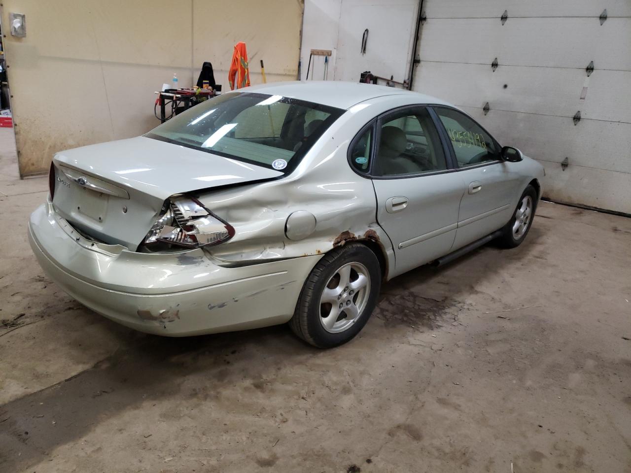 Photo 4 from auction – 2003 FORD TAURUS SE with VIN 1FAFP53U73G195050