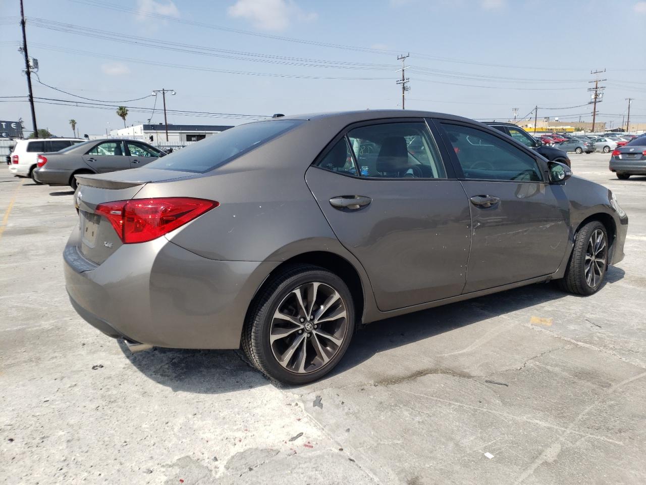 Photo 4 from auction – 2019 TOYOTA COROLLA L with VIN 2T1BURHE1KC132209