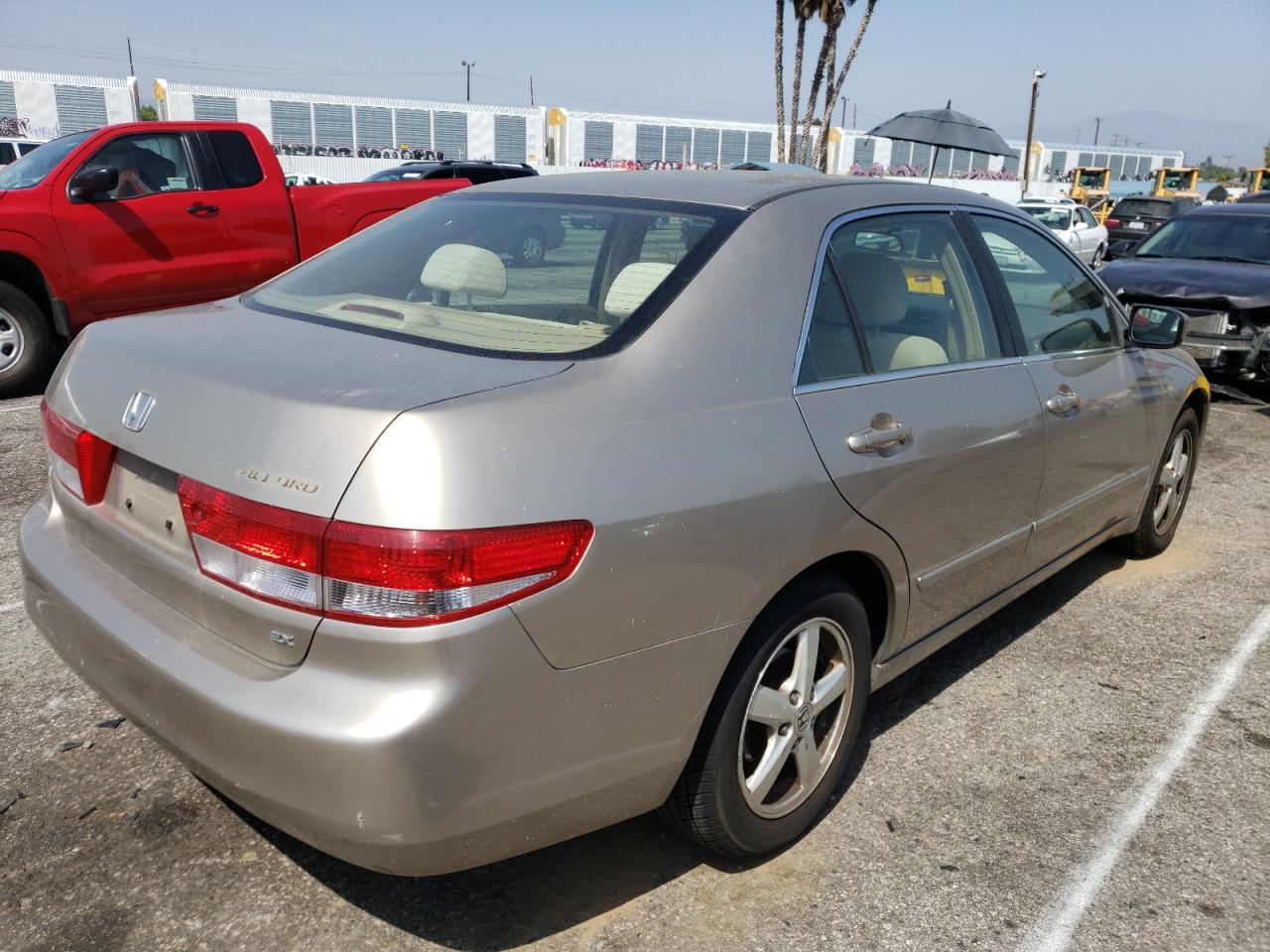 Photo 4 from auction – 2003 HONDA ACCORD EX with VIN JHMCM56613C084888