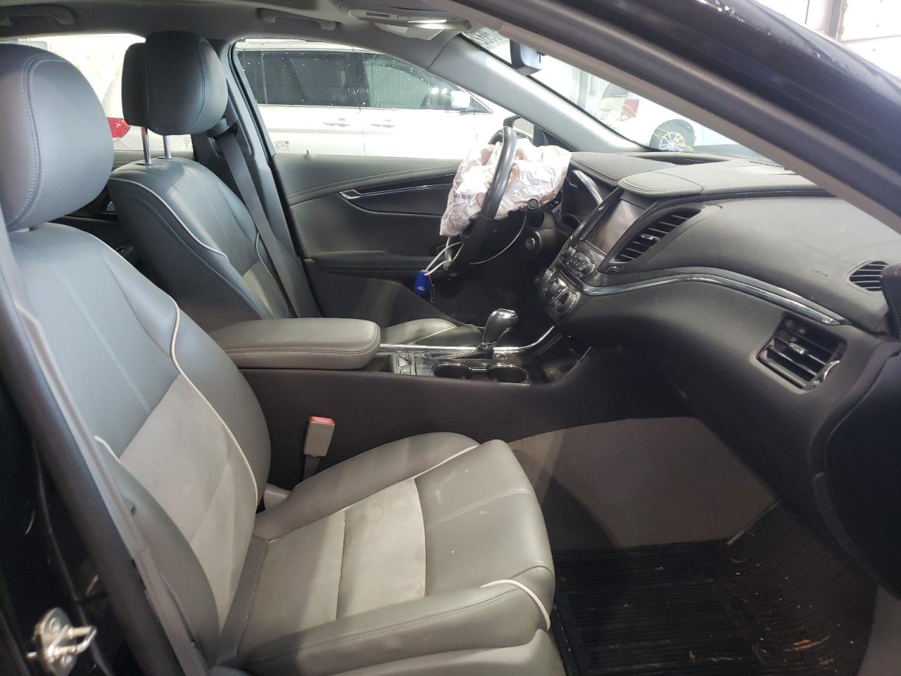 Photo 5 from auction – 2014 CHEVROLET IMPALA LT with VIN 1G1125S36EU102432