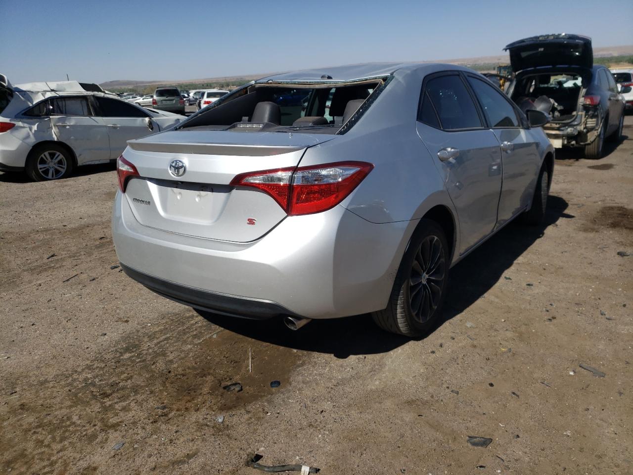 Photo 4 from auction – 2015 TOYOTA COROLLA L with VIN 5YFBURHE1FP289082