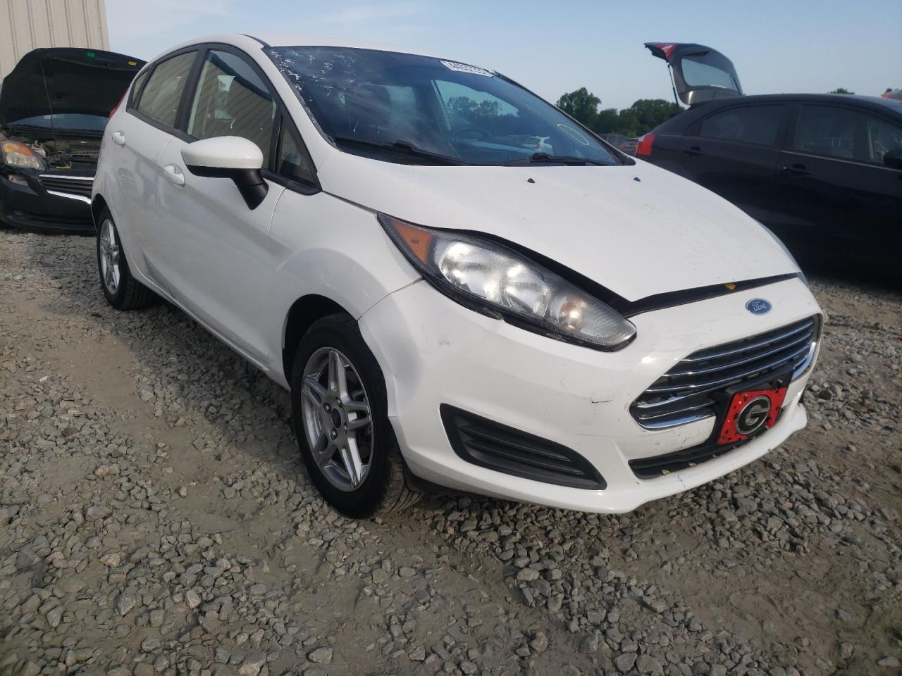 FORD FIESTA SE 2017 with VIN 3FADP4EJ2HM119611 - Photo from auction
