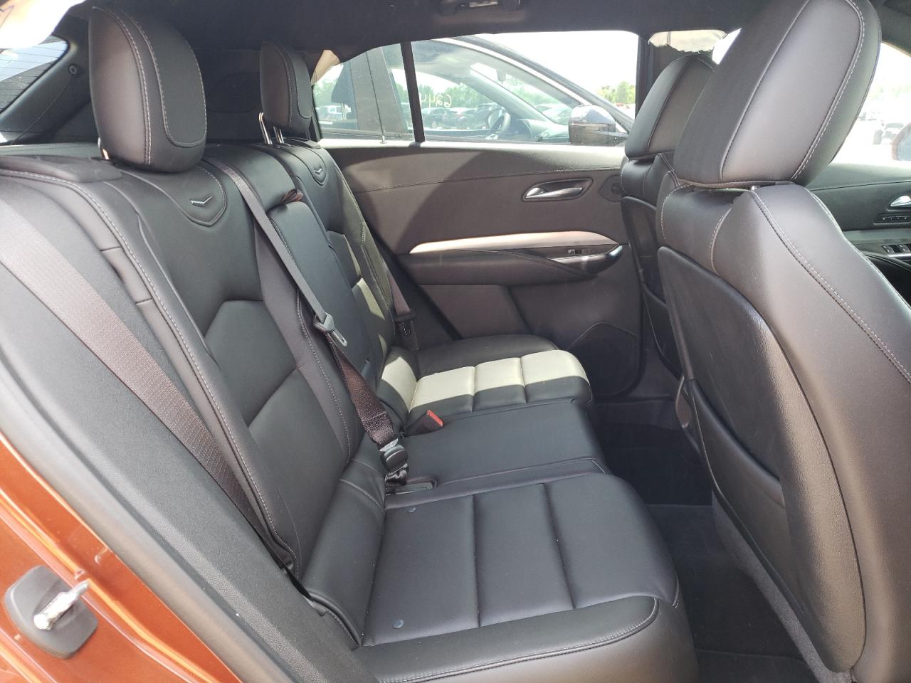 Photo 6 from auction – 2019 CADILLAC XT4 PREMIU with VIN 1GYFZCR46KF207574