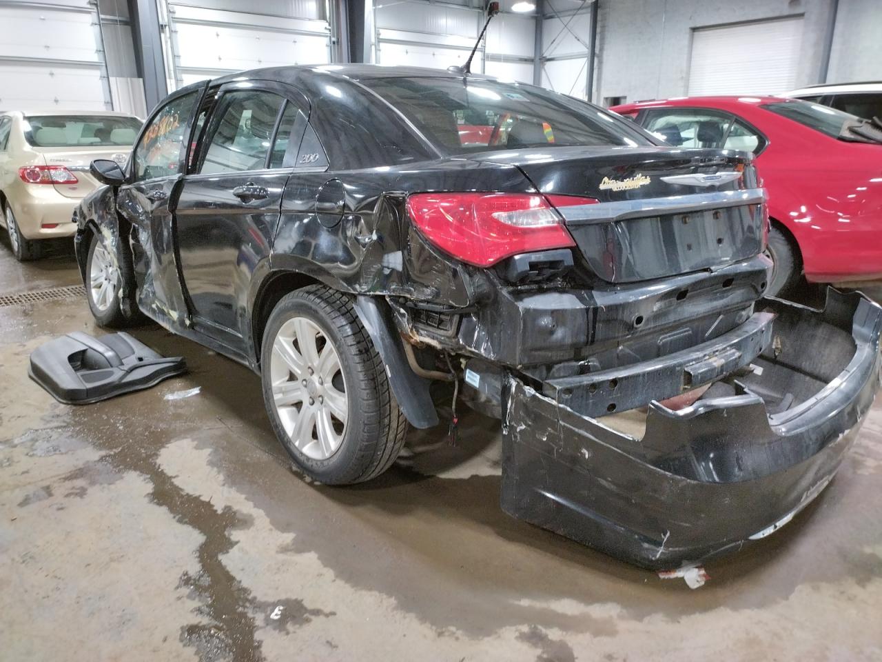 Photo 3 from auction – 2013 CHRYSLER 200 with VIN 1C3CCBBB4DN542150