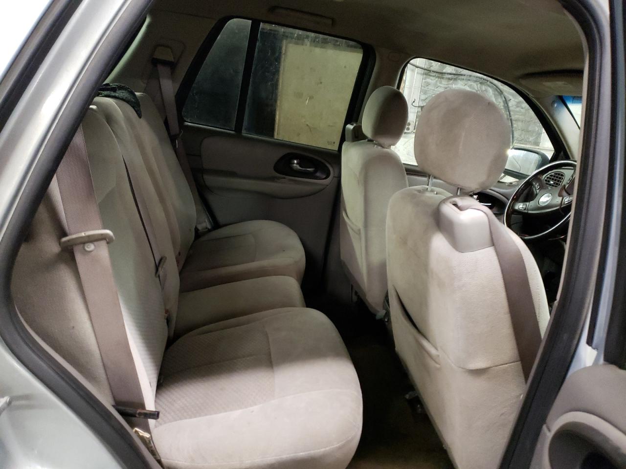 Photo 6 from auction – 2007 CHEVROLET TRAILBLAZE with VIN 1GNDT13S872192303