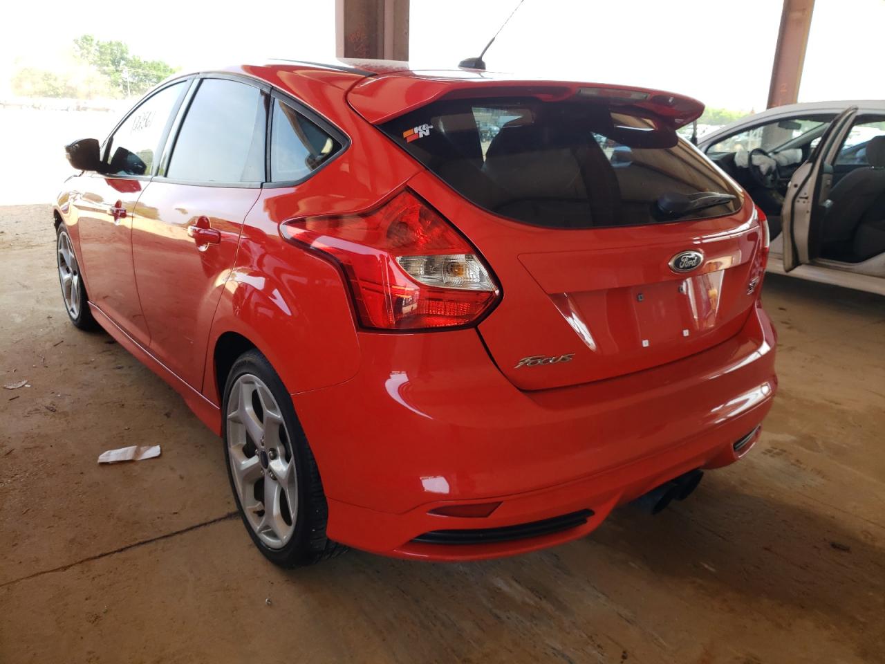 Photo 3 from auction – 2014 FORD FOCUS ST with VIN 1FADP3L95EL100048