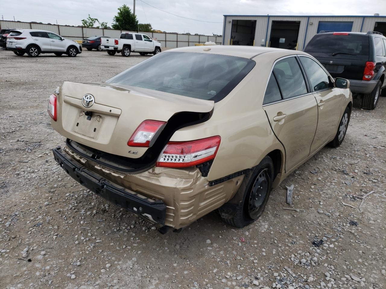 Photo 4 from auction – 2011 TOYOTA CAMRY BASE with VIN 4T1BF3EK3BU189592