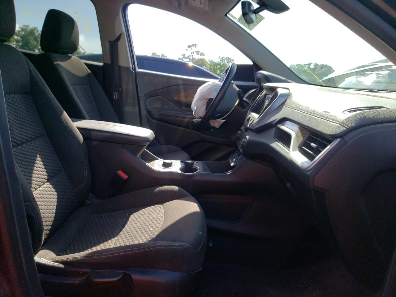 Photo 5 from auction – 2018 GMC TERRAIN SL with VIN 3GKALMEV1JL190682
