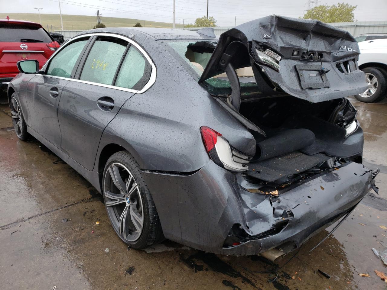 Photo 3 from auction – 2021 BMW 330XI with VIN 3MW5R7J00M8C00551