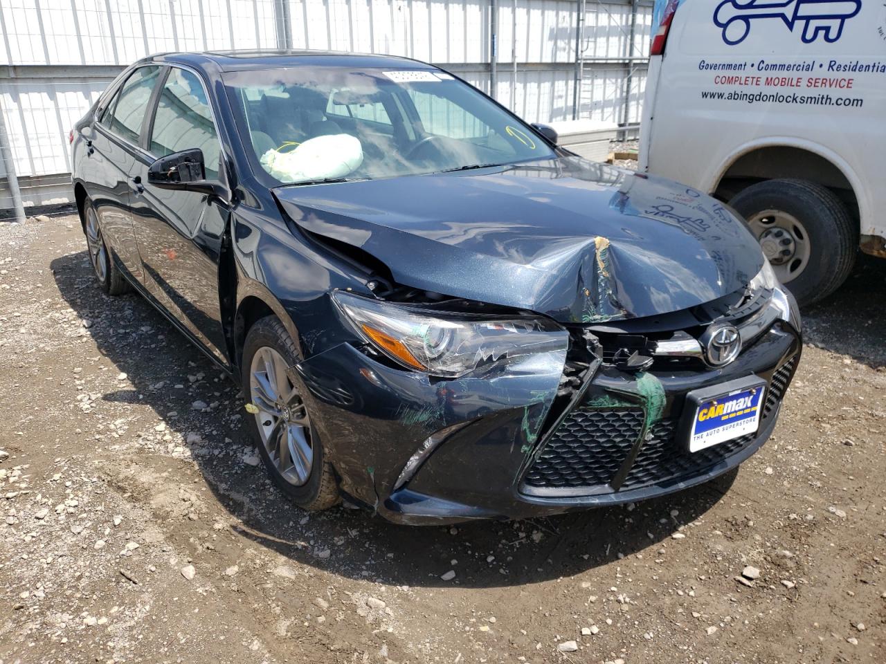 Photo 1 from auction – 2017 TOYOTA CAMRY LE with VIN 4T1BF1FK1HU447698
