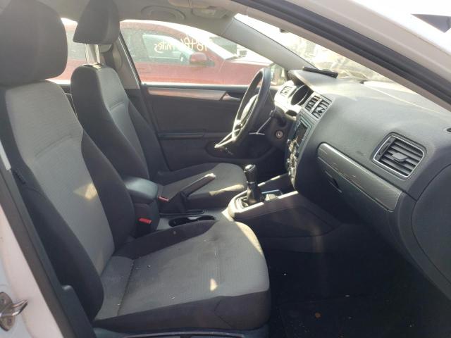Photo 5 from auction – 2017 VOLKSWAGEN JETTA S with VIN 3VW167AJ5HM299882