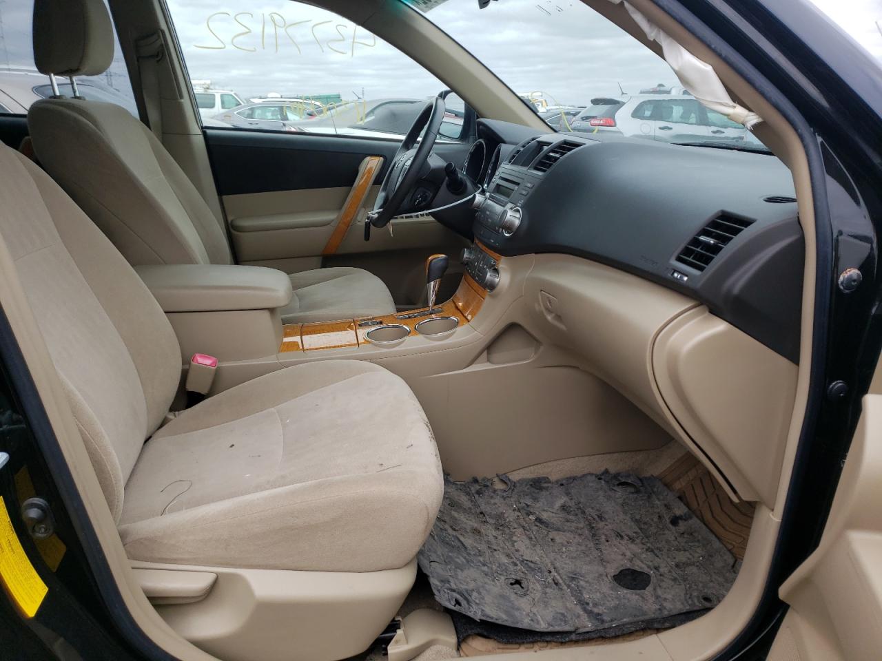 Photo 5 from auction – 2008 TOYOTA HIGHLANDER with VIN JTEEW41A782022320
