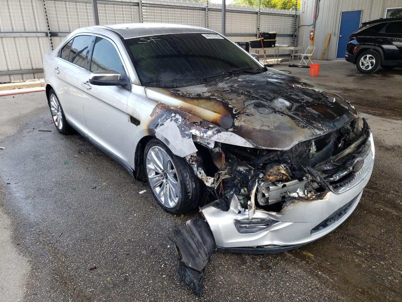 FORD TAURUS LIM 2011 with VIN 1FAHP2FW7BG177845 - Photo from auction