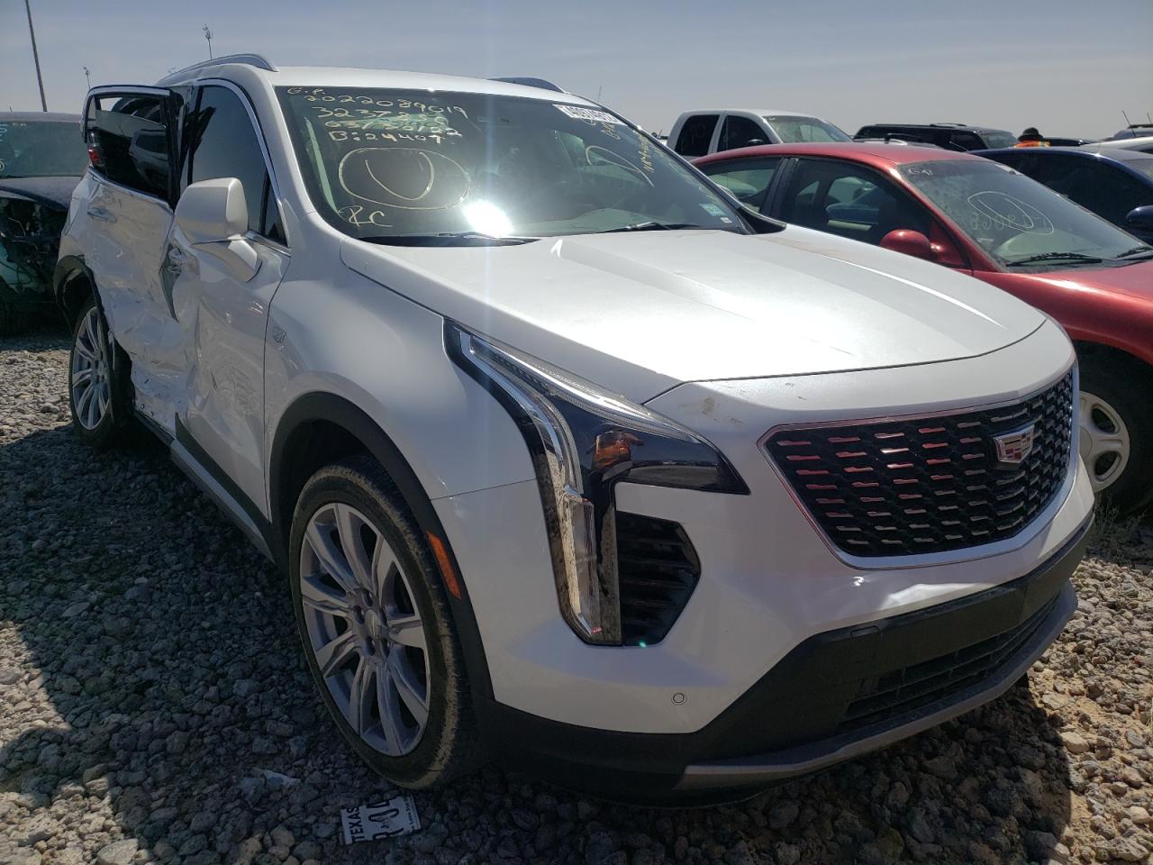 CADILLAC XT4 PREMIU 2020 with VIN 1GYFZCR44LF056512 - Photo from auction
