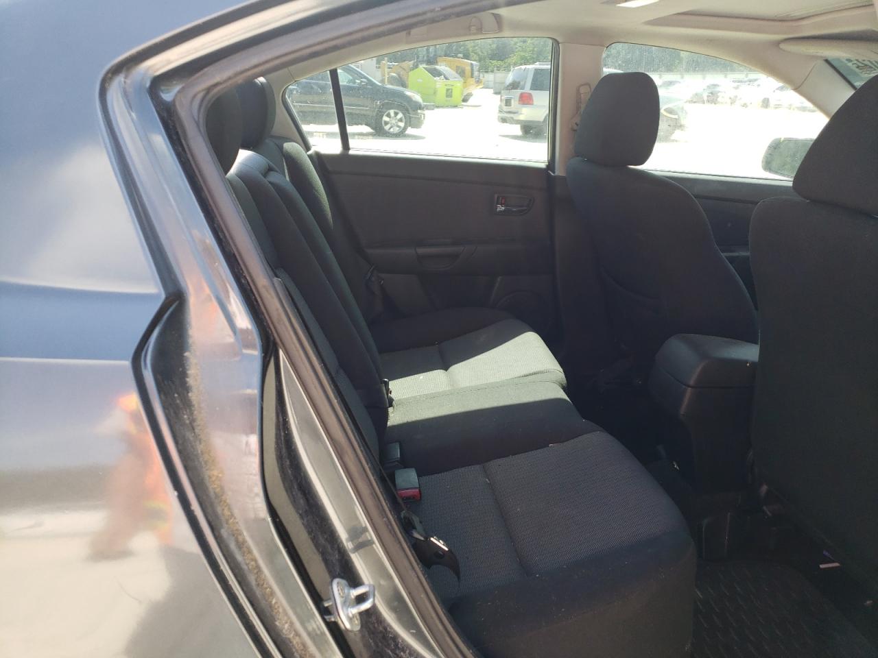 Photo 6 from auction – 2009 MAZDA 3 I with VIN JM1BK32FX91244249