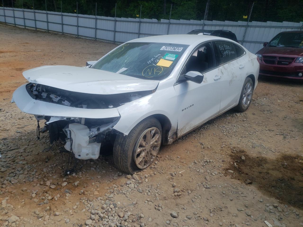 Photo 2 from auction – 2020 CHEVROLET MALIBU LT with VIN 1G1ZD5ST8LF091920