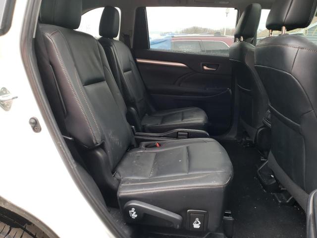 Photo 6 from auction – 2019 TOYOTA HIGHLANDER with VIN 5TDJZRFH8KS746532